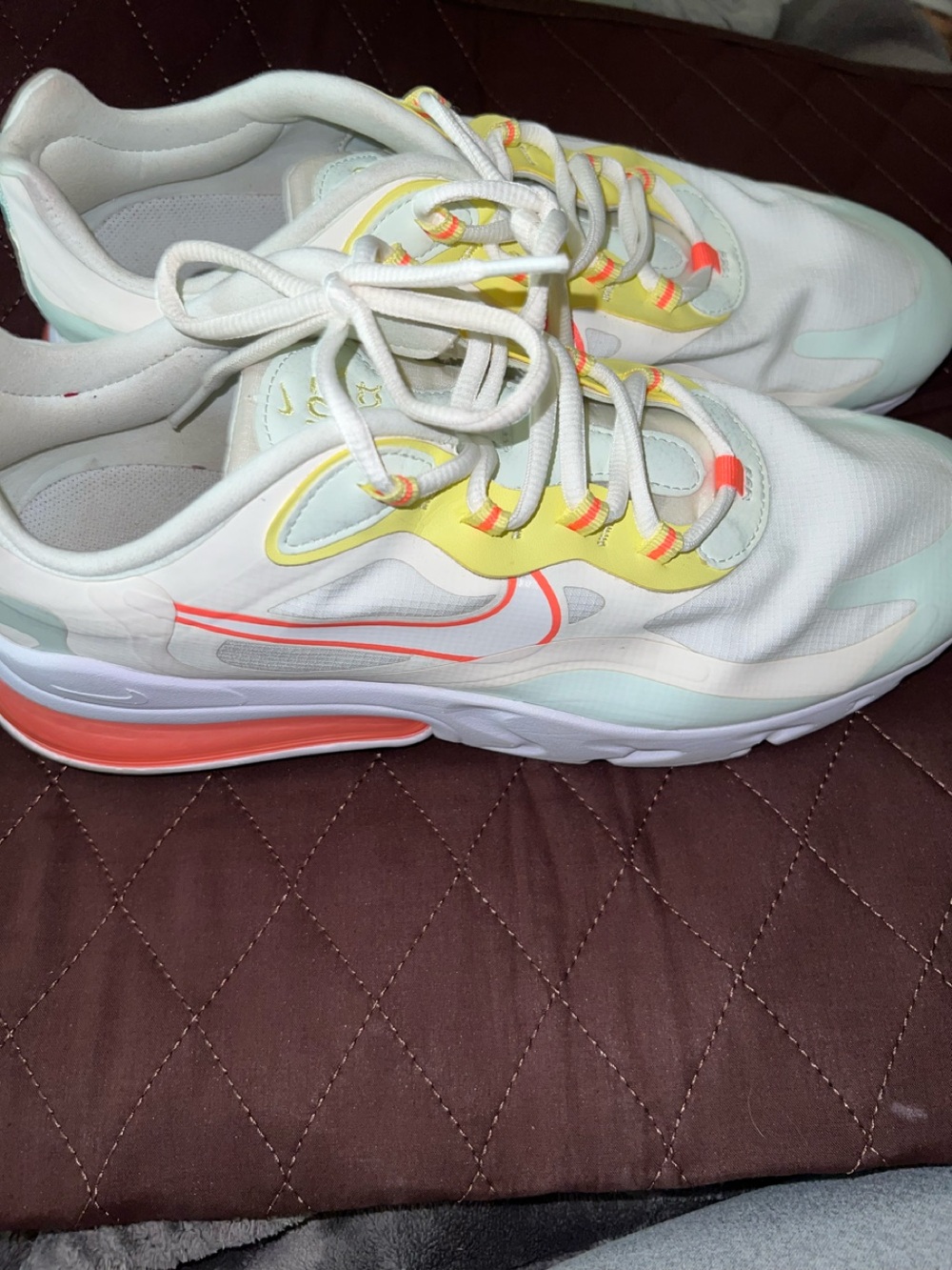 Nike Women’s Airmax 270 White Sneakers with Coral and Yellow Accents